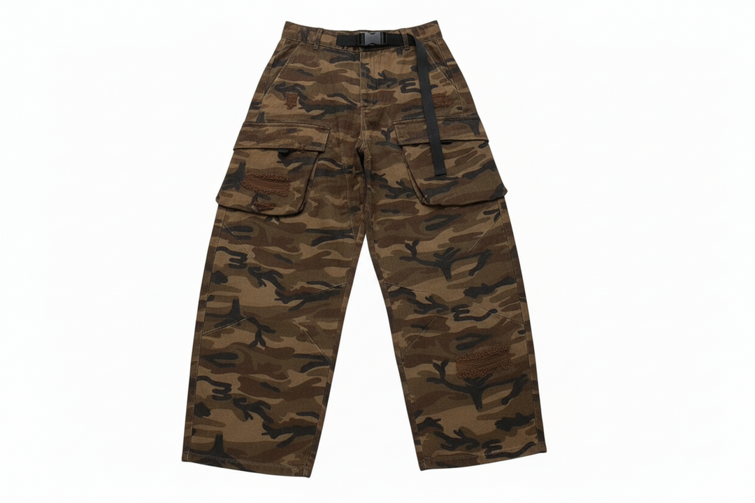 Distressed Camo Cargos F.P01