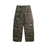 Load image into Gallery viewer, Distressed Camo Cargos