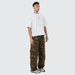 Load image into Gallery viewer, Distressed Camo Cargos
